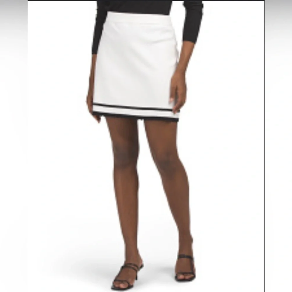 NWT Laundry By Shelli Segal Black and White Mini Skirt Size Medium - Picture 1 of 6